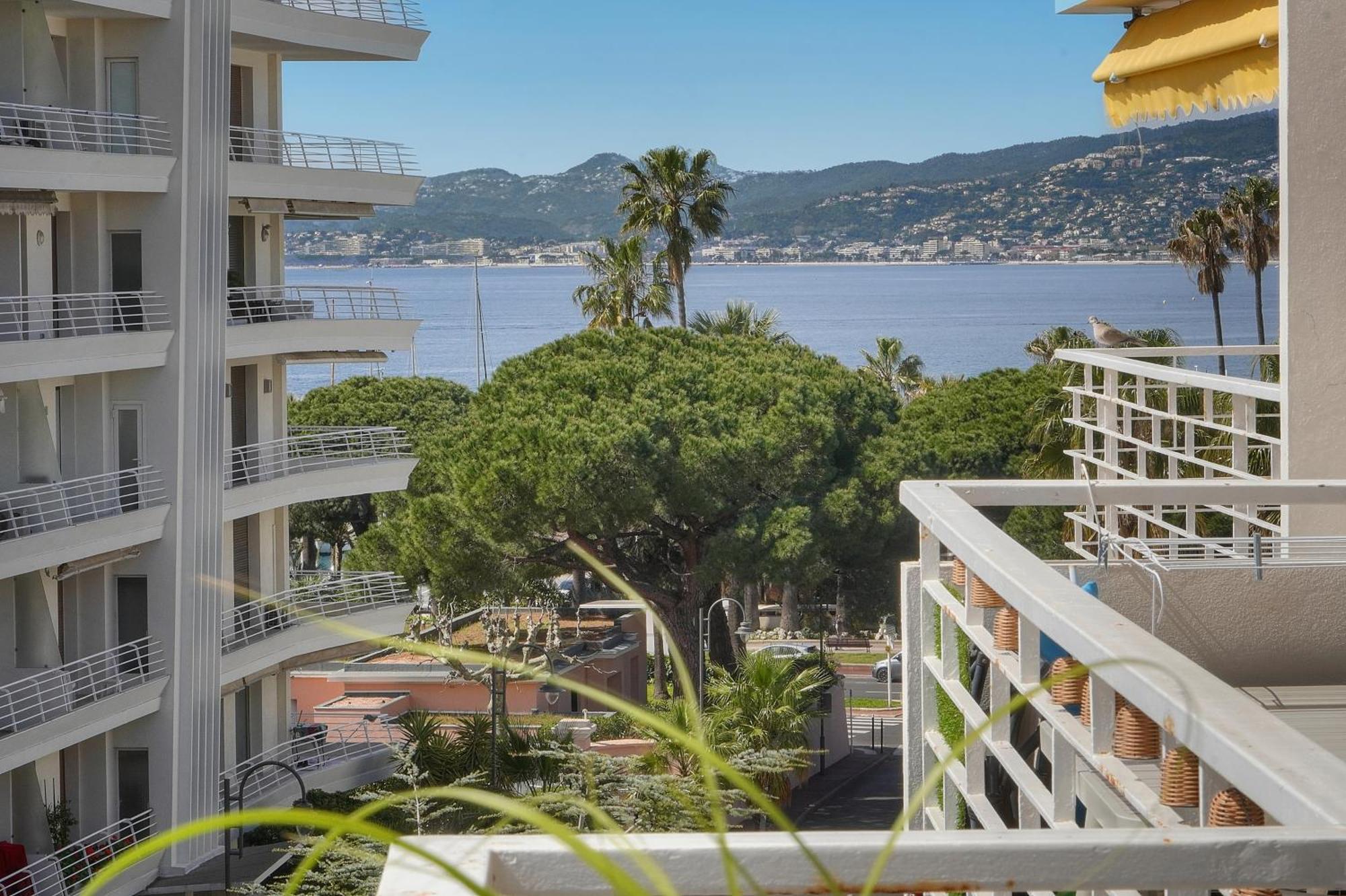 Frgk "Etoile Du Sud Terrasse Vue Mer Palm Beach" คานส์ ภายนอก รูปภาพ